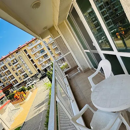Sunny House 206 One Bedroom Apartment Sunny Beach