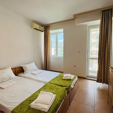 Apartment Sunny House 206 One Bedroom *