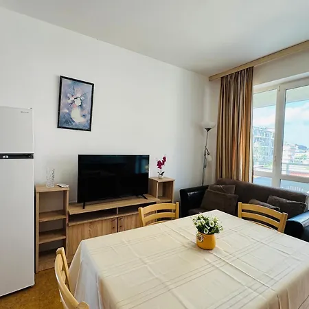 Sunny House 206 One Bedroom Apartment Sunny Beach